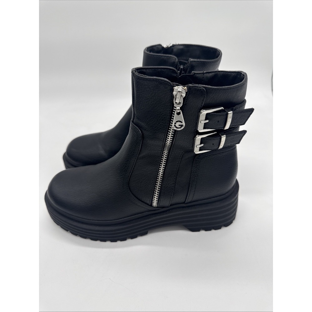 GBG Los Angeles Women's Black Biker Boots Size 7 M used Side Zip 2" Heal
